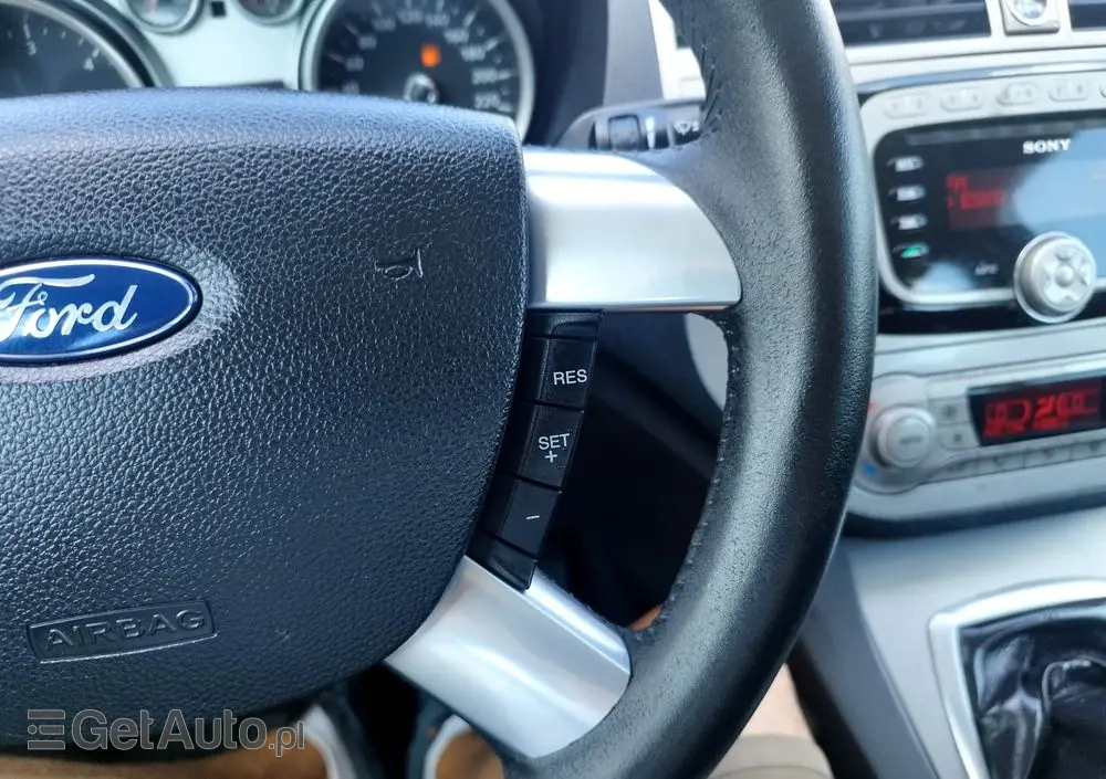 FORD Kuga 2.0 TDCi 4x4 Titanium