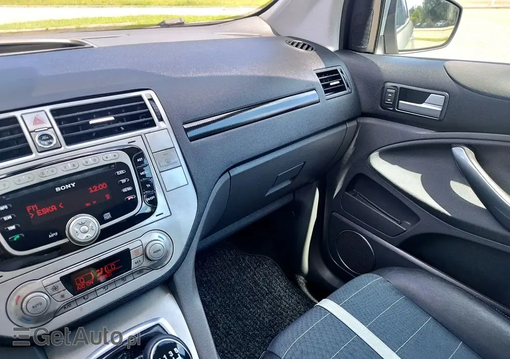 FORD Kuga 2.0 TDCi 4x4 Titanium