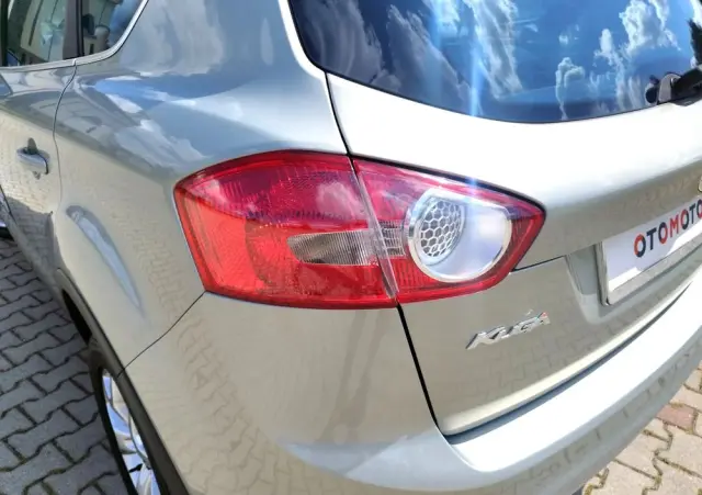 FORD Kuga 2.0 TDCi 4x4 Titanium