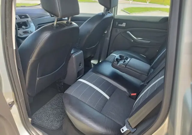 FORD Kuga 2.0 TDCi 4x4 Titanium