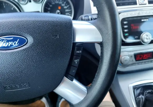 FORD Kuga 2.0 TDCi 4x4 Titanium