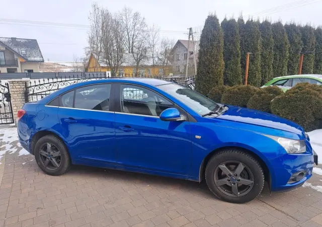 CHEVROLET Cruze 1.8 LT+