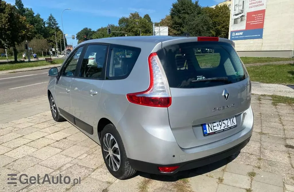 RENAULT Grand Scenic 