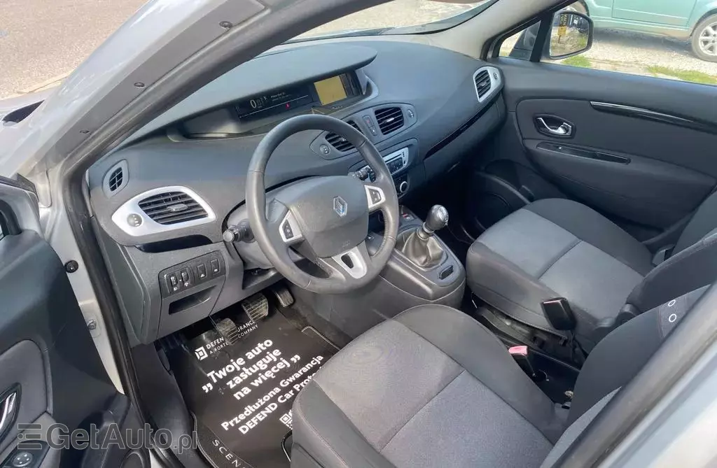 RENAULT Grand Scenic 