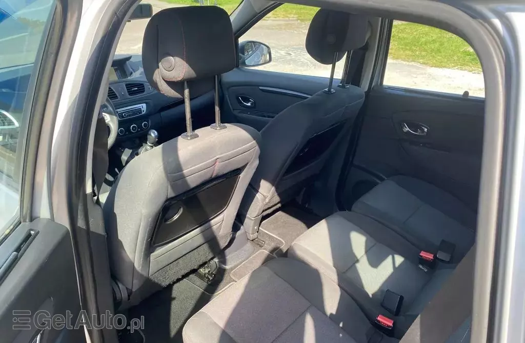 RENAULT Grand Scenic 