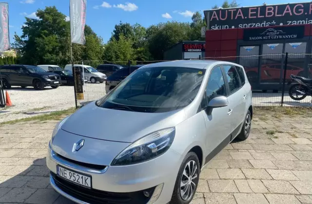 RENAULT Grand Scenic 