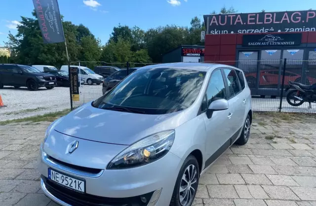 RENAULT Grand Scenic 