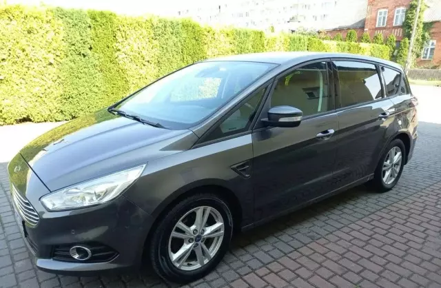 FORD S-MAX 
