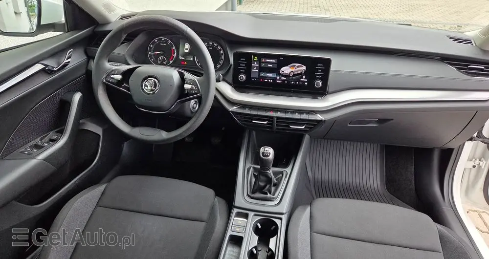 SKODA Octavia 1.0 TSI Active