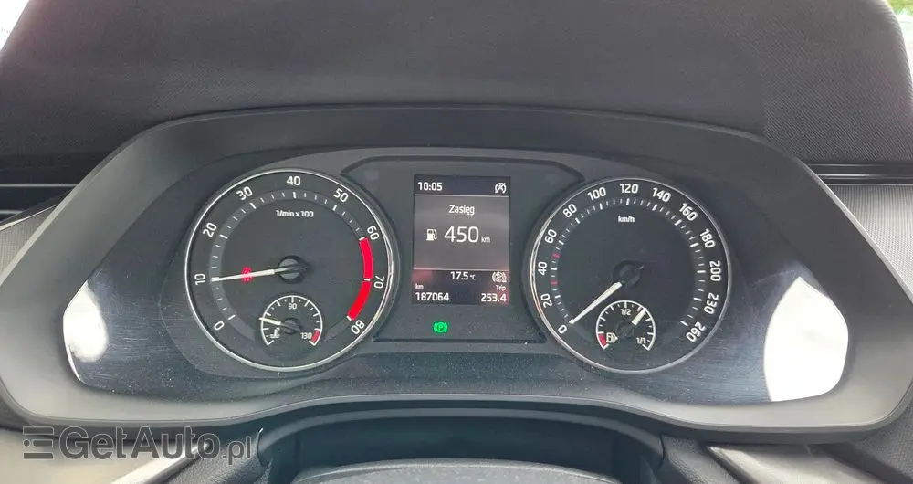 SKODA Octavia 1.0 TSI Active