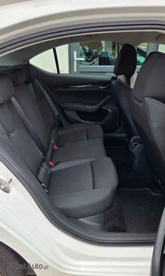 SKODA Octavia 1.0 TSI Active