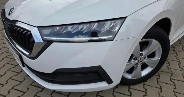 SKODA Octavia 1.0 TSI Active
