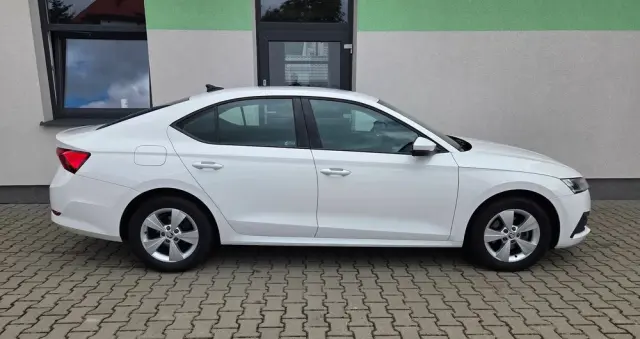 SKODA Octavia 1.0 TSI Active