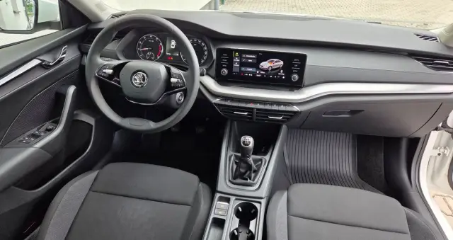 SKODA Octavia 1.0 TSI Active