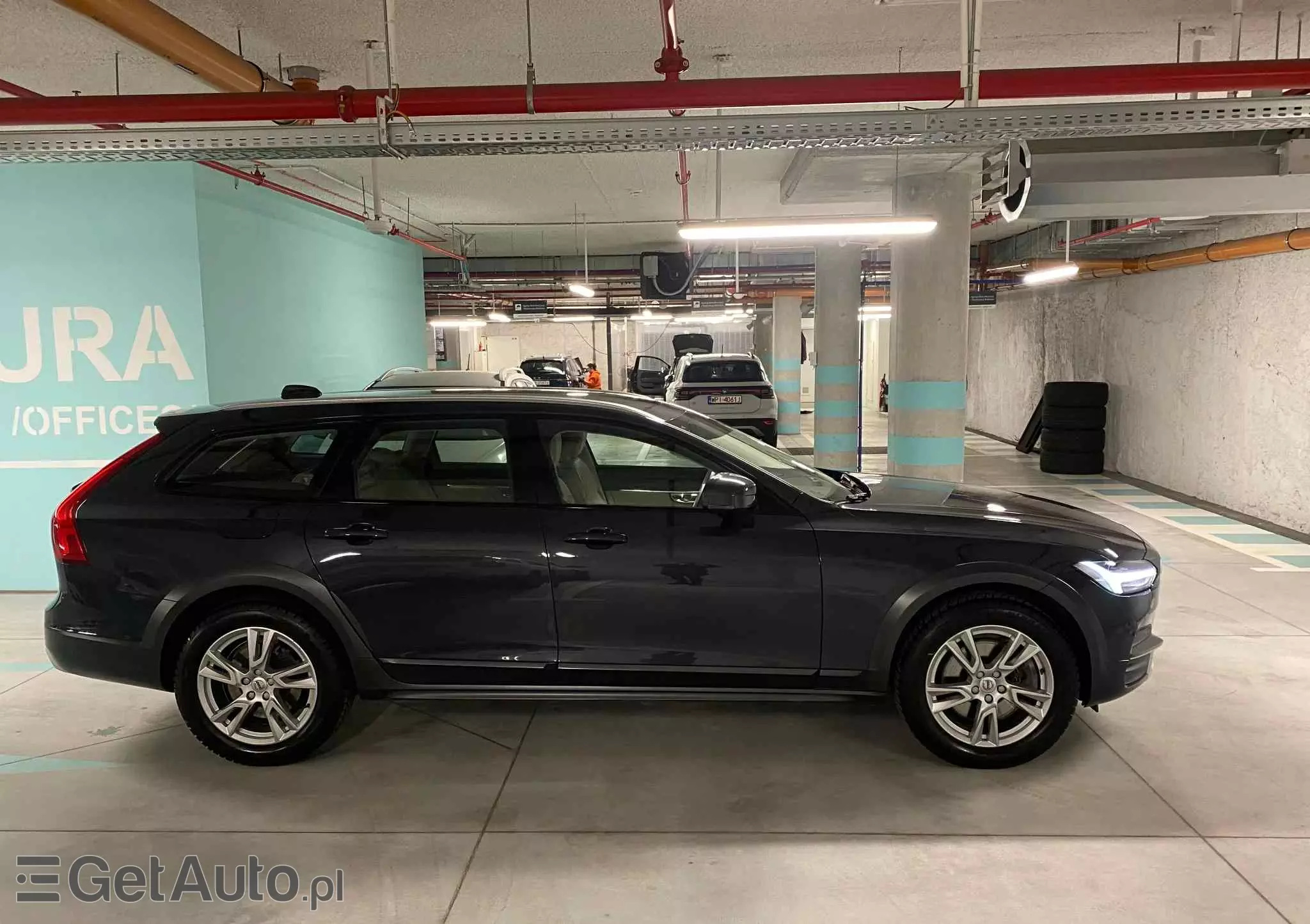 VOLVO V90 T5 GPF Momentum