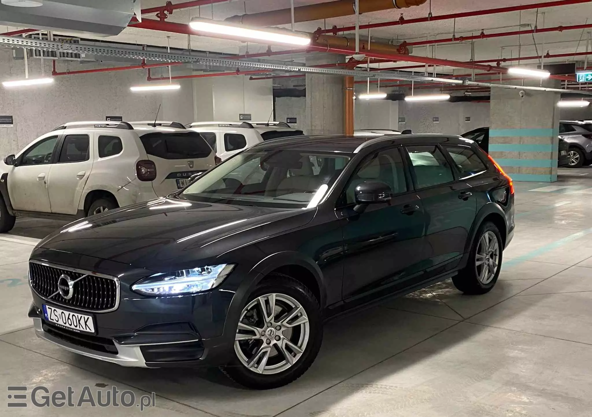 VOLVO V90 T5 GPF Momentum