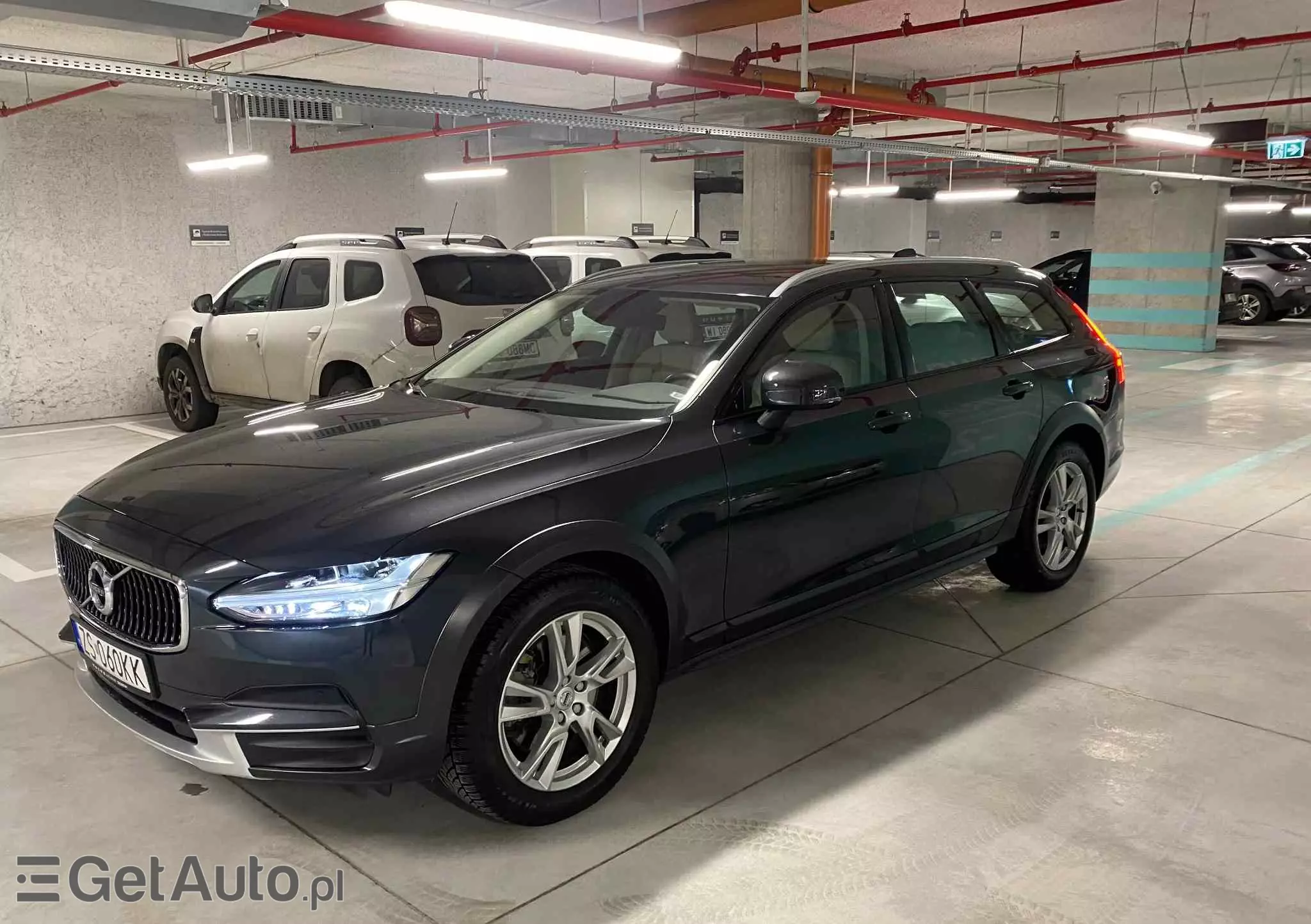 VOLVO V90 T5 GPF Momentum