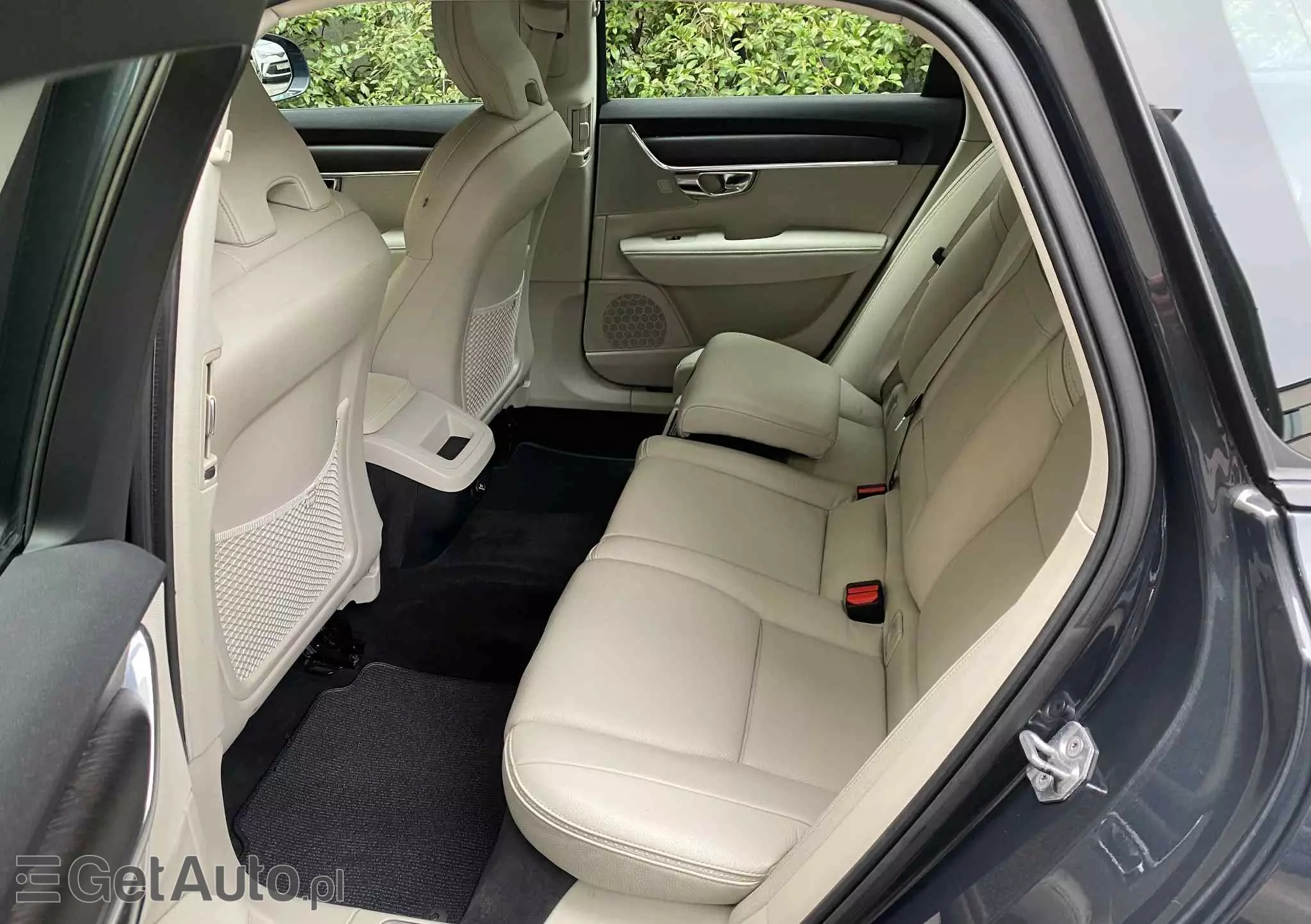 VOLVO V90 T5 GPF Momentum