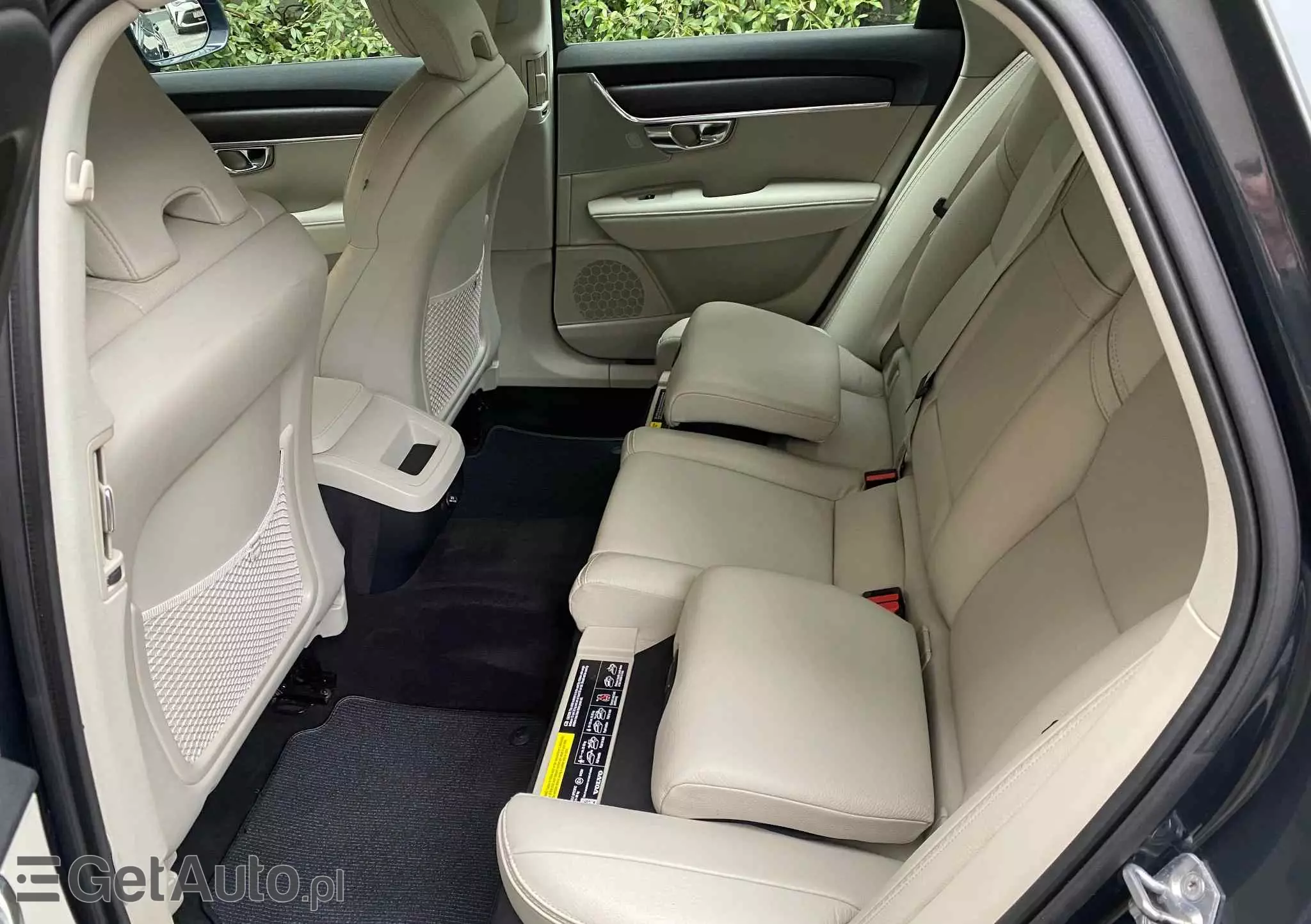 VOLVO V90 T5 GPF Momentum