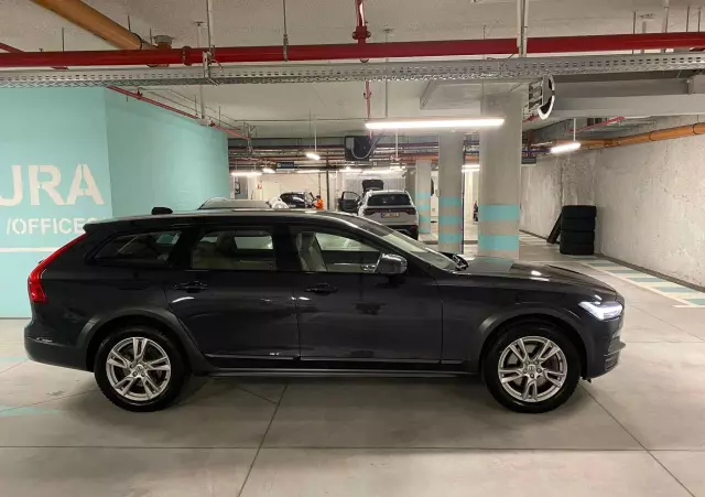 VOLVO V90 T5 GPF Momentum