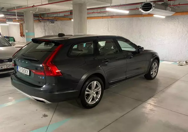 VOLVO V90 T5 GPF Momentum