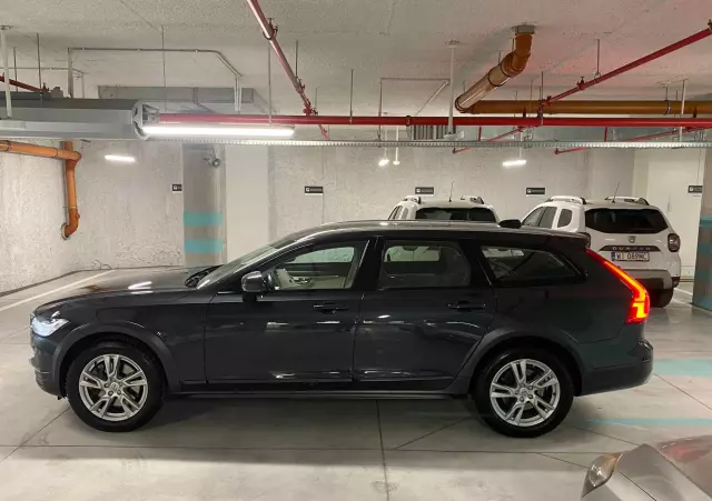 VOLVO V90 T5 GPF Momentum
