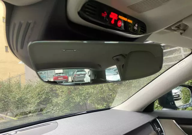 VOLVO V90 T5 GPF Momentum