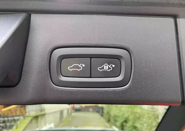 VOLVO V90 T5 GPF Momentum