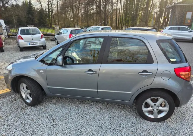 SUZUKI SX4 1.9 DDiS DPF 4x2 Comfort