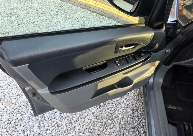 SUZUKI SX4 1.9 DDiS DPF 4x2 Comfort