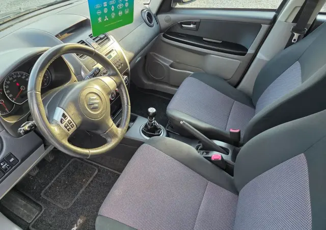 SUZUKI SX4 1.9 DDiS DPF 4x2 Comfort