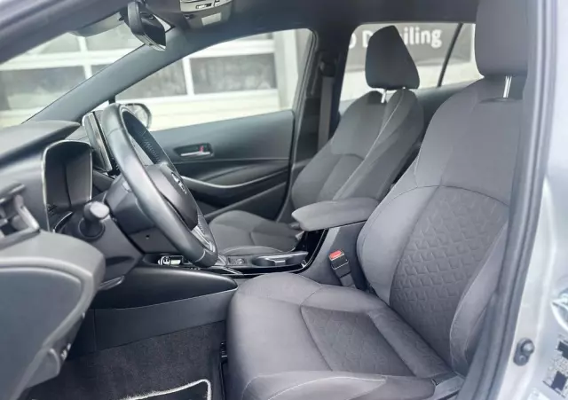 TOYOTA Corolla 1.8 Hybrid Comfort