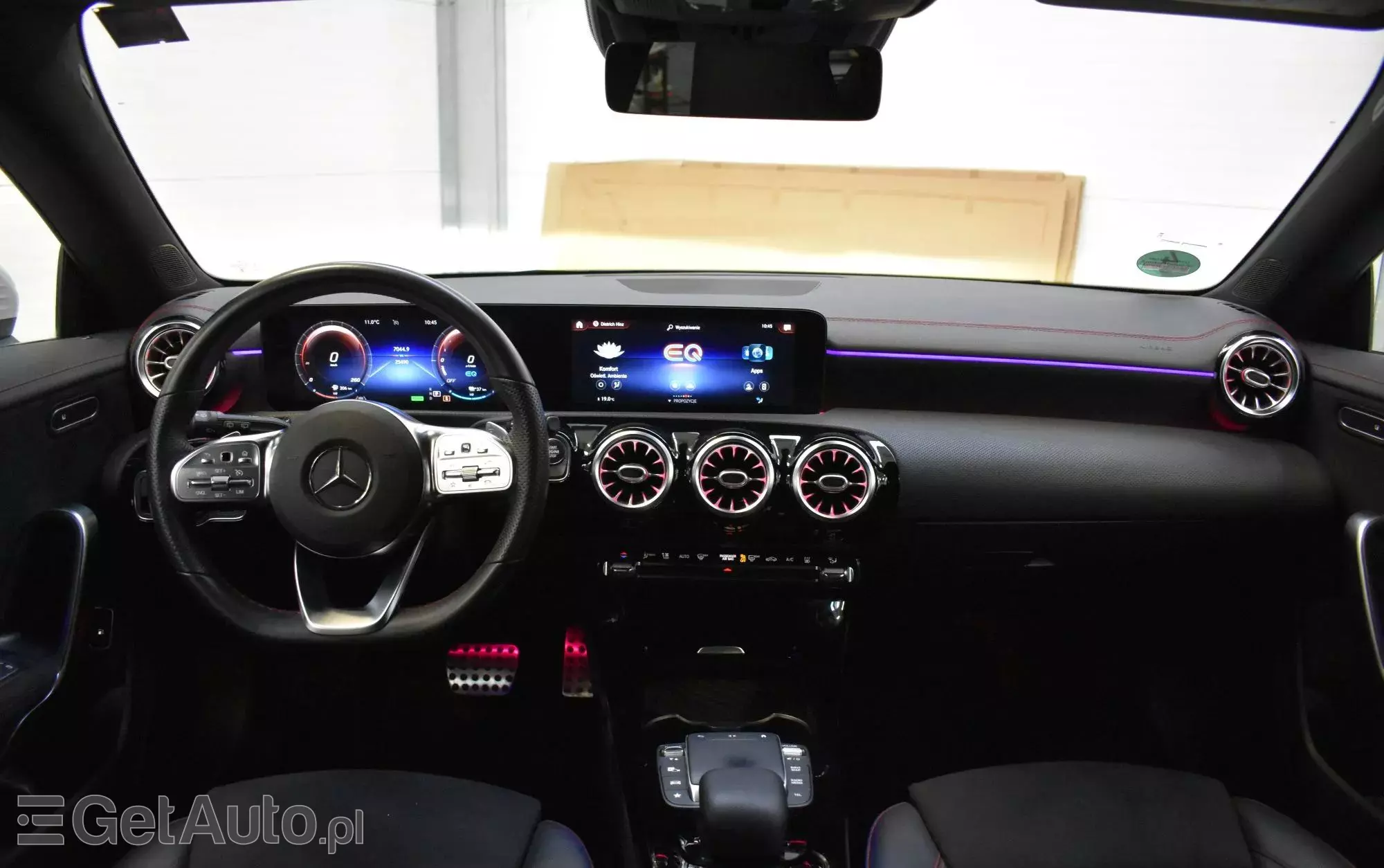 MERCEDES-BENZ CLA 250 E AMG Line 8G-DCT