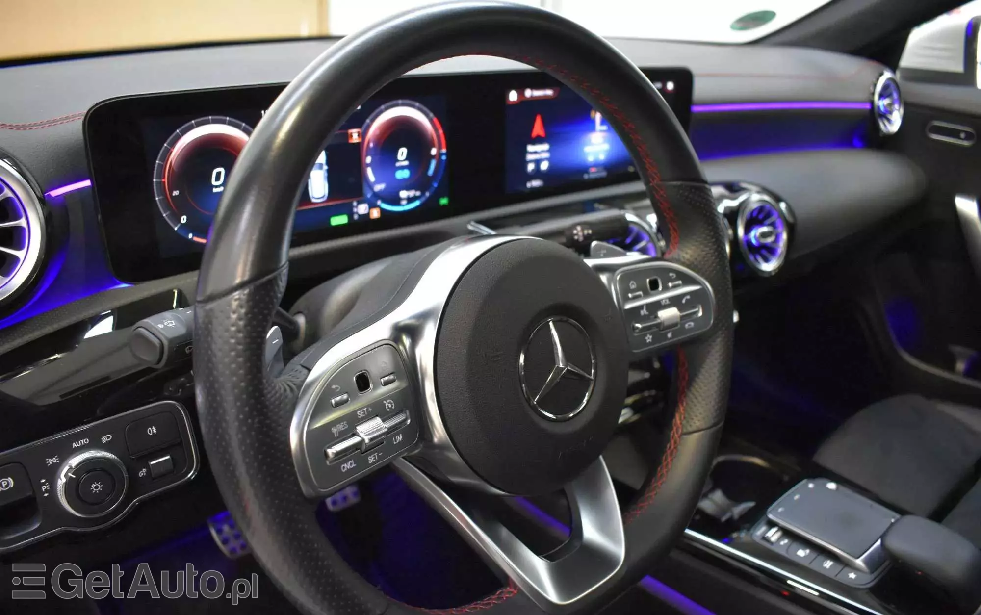 MERCEDES-BENZ CLA 250 E AMG Line 8G-DCT