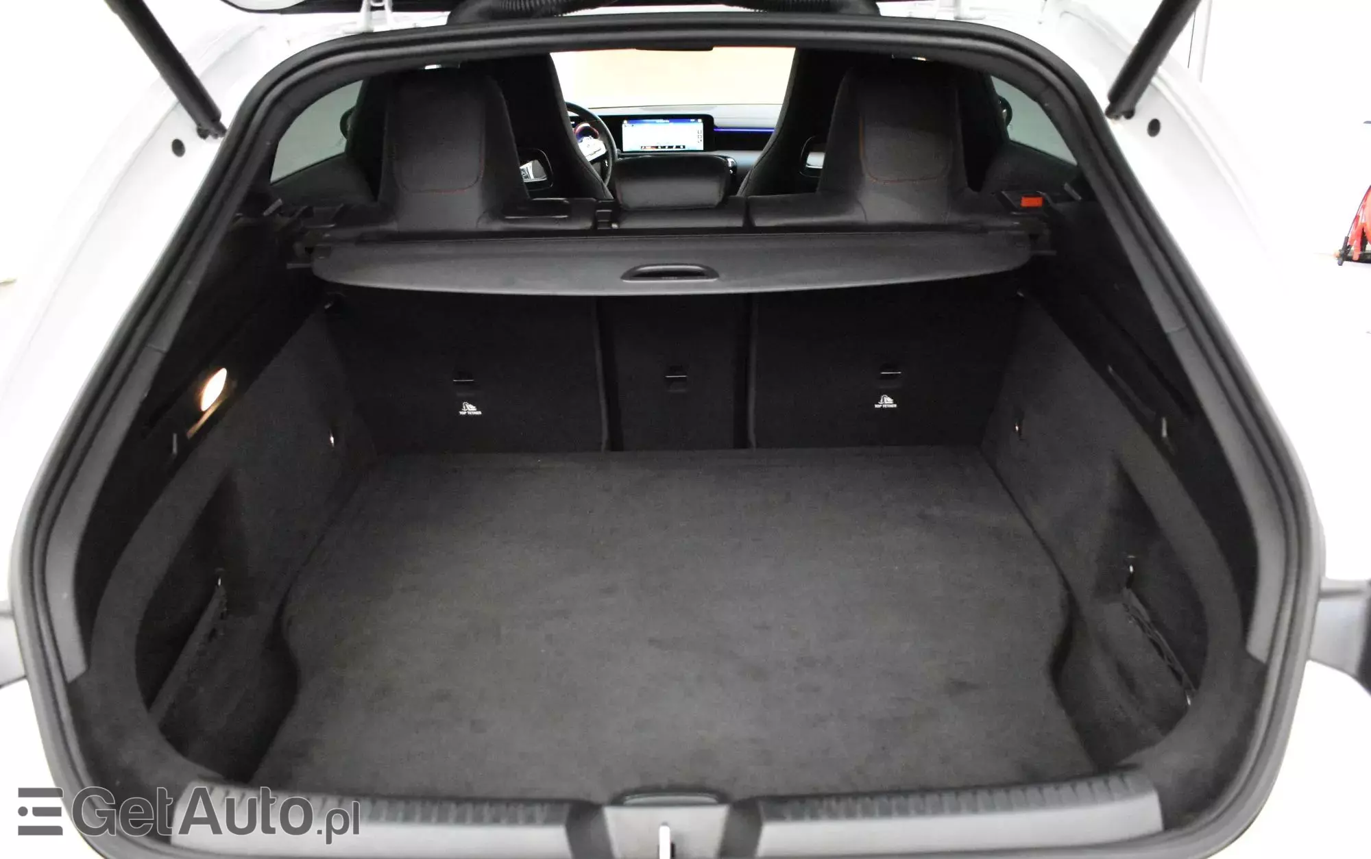 MERCEDES-BENZ CLA 250 E AMG Line 8G-DCT