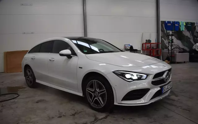 MERCEDES-BENZ CLA 250 E AMG Line 8G-DCT