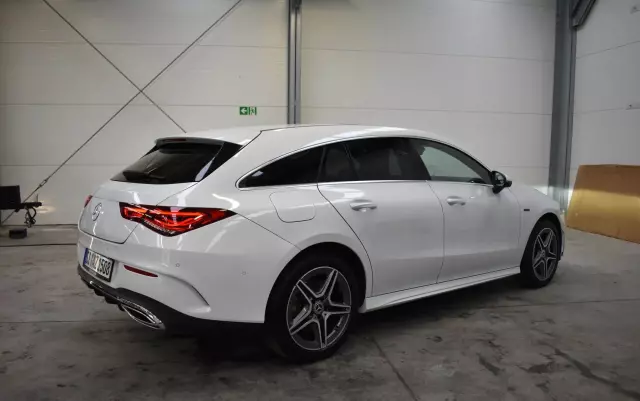 MERCEDES-BENZ CLA 250 E AMG Line 8G-DCT