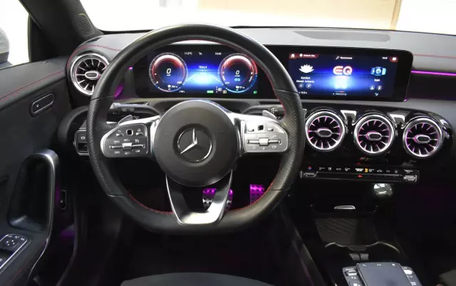 MERCEDES-BENZ CLA 250 E AMG Line 8G-DCT