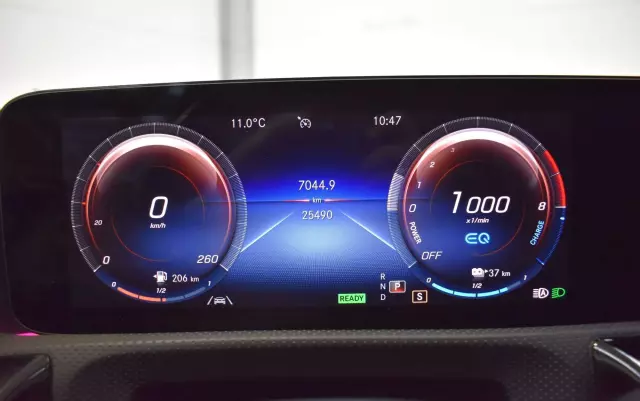 MERCEDES-BENZ CLA 250 E AMG Line 8G-DCT