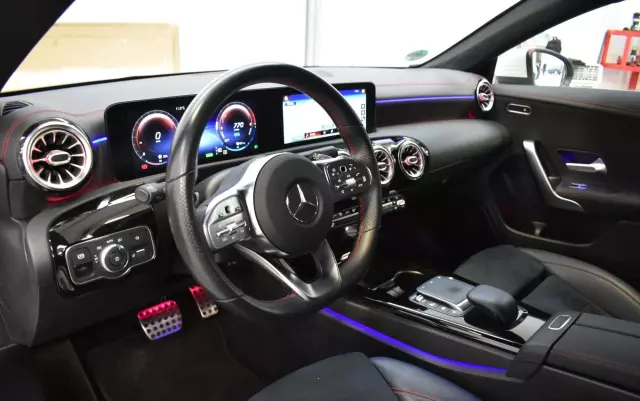 MERCEDES-BENZ CLA 250 E AMG Line 8G-DCT