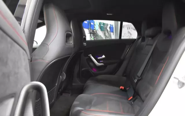 MERCEDES-BENZ CLA 250 E AMG Line 8G-DCT