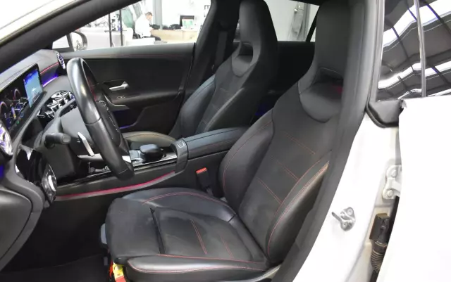 MERCEDES-BENZ CLA 250 E AMG Line 8G-DCT