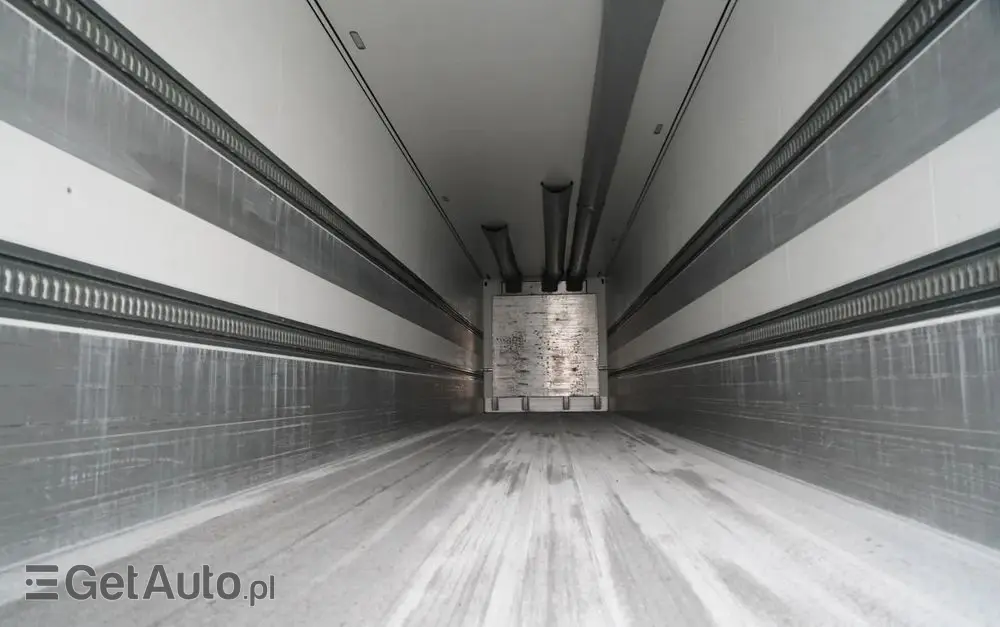 SCHMITZ CARGOBULL CHŁODNIA / AGREGAT SCHMITZ TKM / 2x OŚ PODNOSZONA / KOSZ NA PALETY / 2023 ROK / 