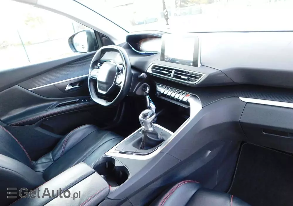 PEUGEOT 5008 1.5 BlueHDI Active S&S