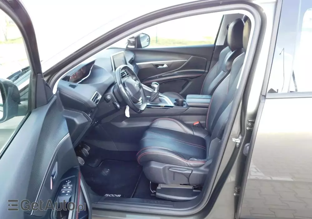 PEUGEOT 5008 1.5 BlueHDI Active S&S