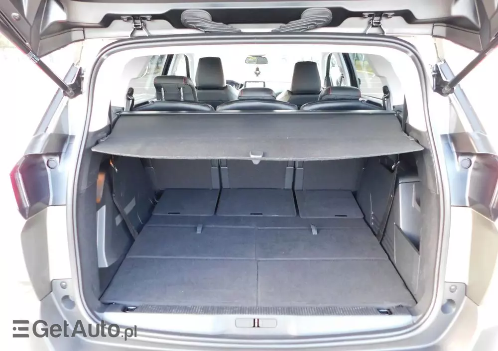 PEUGEOT 5008 1.5 BlueHDI Active S&S