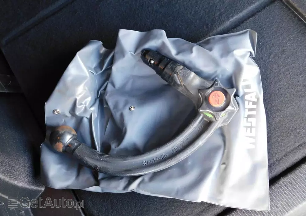 PEUGEOT 5008 1.5 BlueHDI Active S&S