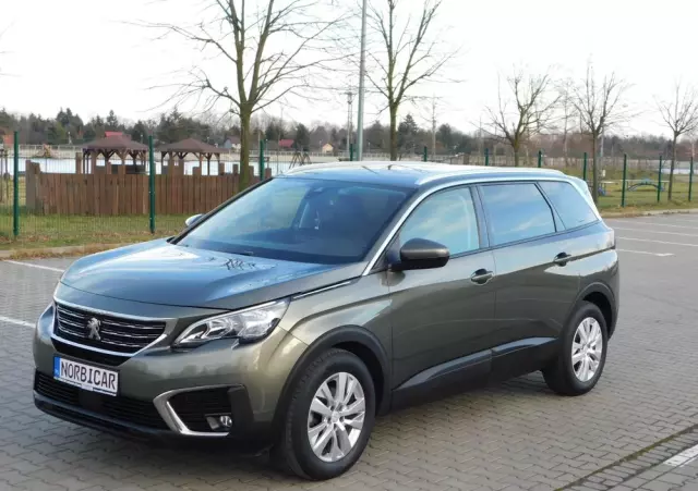 PEUGEOT 5008 1.5 BlueHDI Active S&S