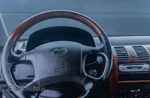 HYUNDAI Terracan 