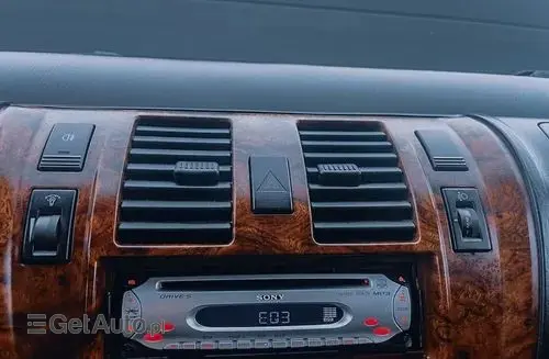 HYUNDAI Terracan 